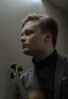 KARMENA un Appolona dejas ar Daniilu Bulajevu un Davinspiro Camerata attēls